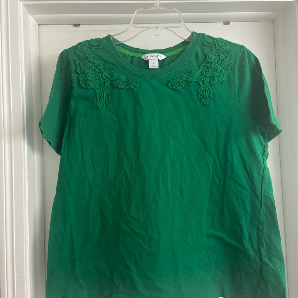 Liz Claiborne Green Boxy Embellished Short Sleeve T-Shirt